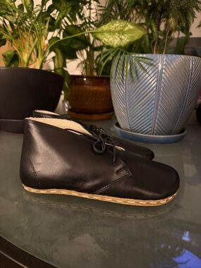 Earthing Harmony Grounding Earthing Barefoot Black Leather Lace-Up Chukka Boots